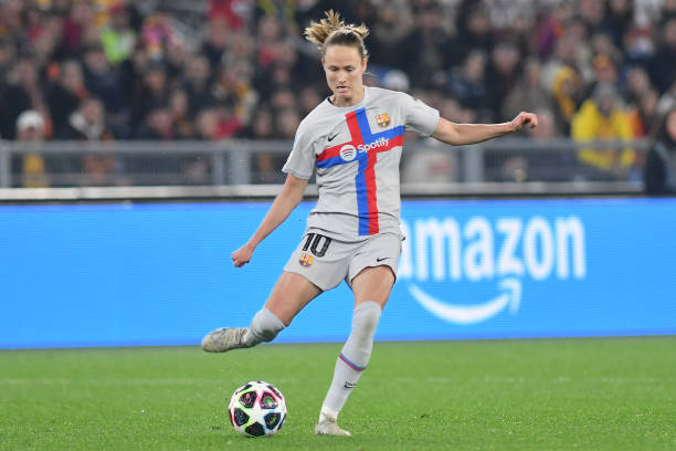 由于被指控 由于被指控