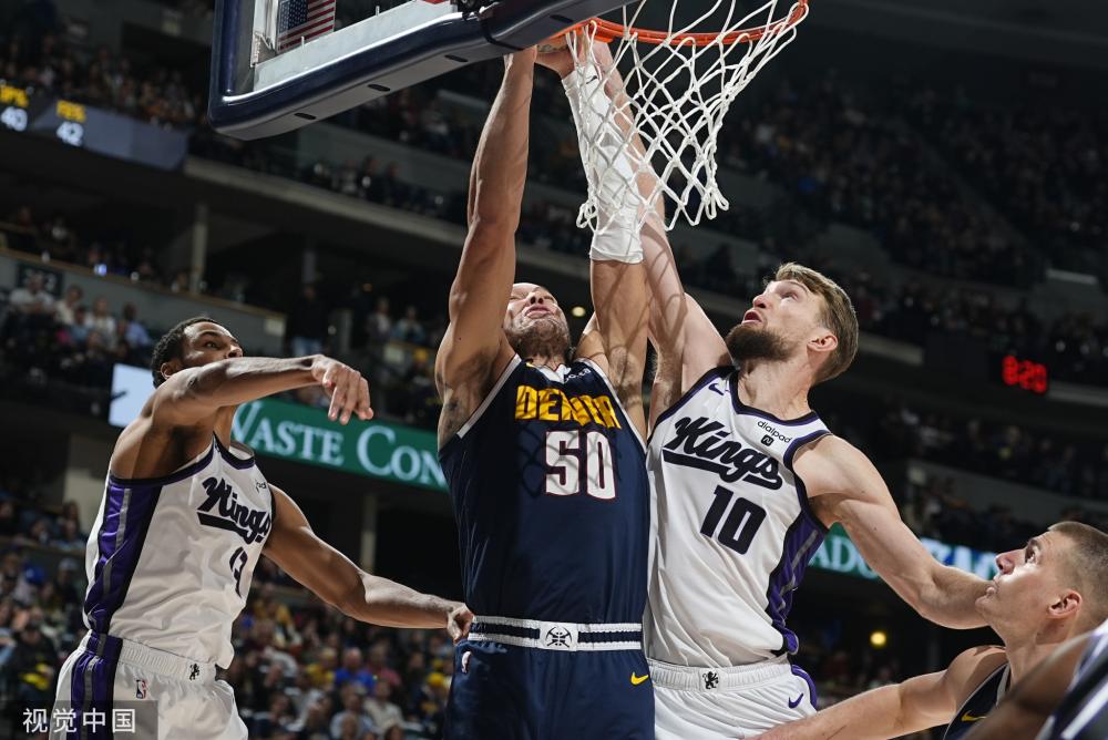 向了極端 向了極端