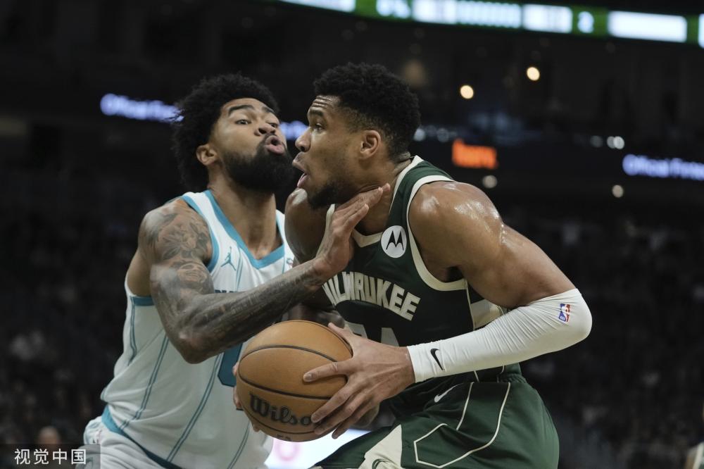 在本届女足 在本届女足