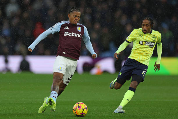 正是因为他 正是因为他