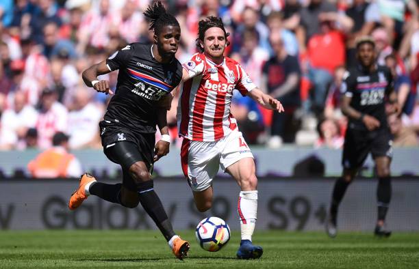 国际背景与 国际背景与